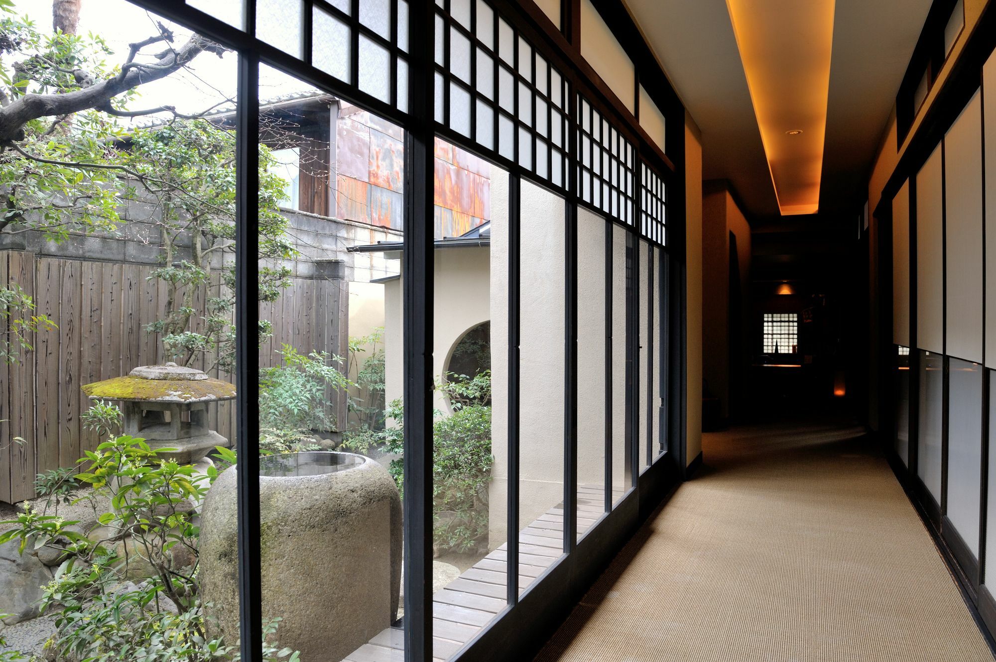 Yadoya Nishijinso Hotel Kyoto Exterior photo